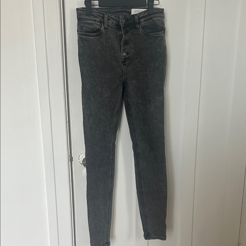 Women's dark wash  Skinny Jeans noisy may 27